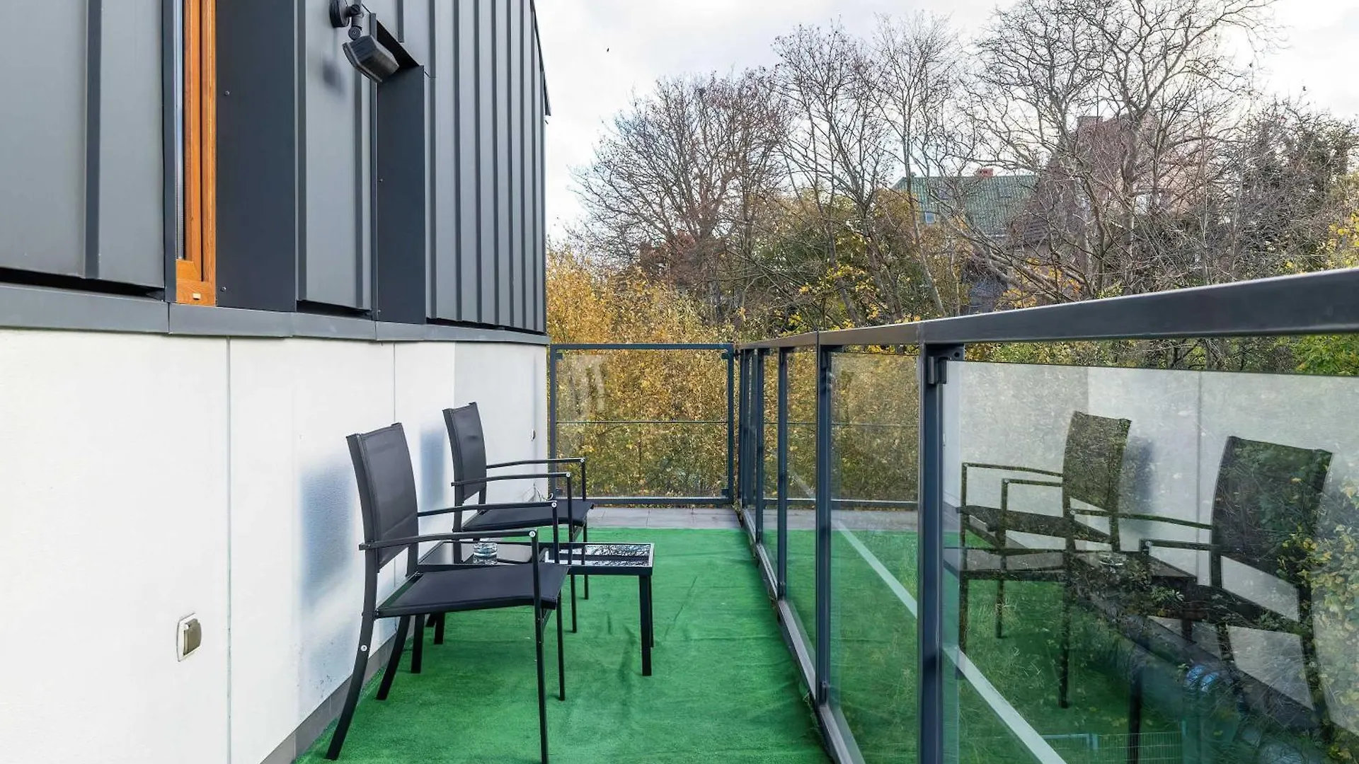 Wyjatkowy Apartament Z Parkingiem & Balkonem W Gdansku By Rent Like Home
