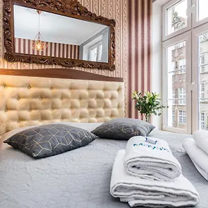 Szlachecki I Pod Artusem Gdaňsk